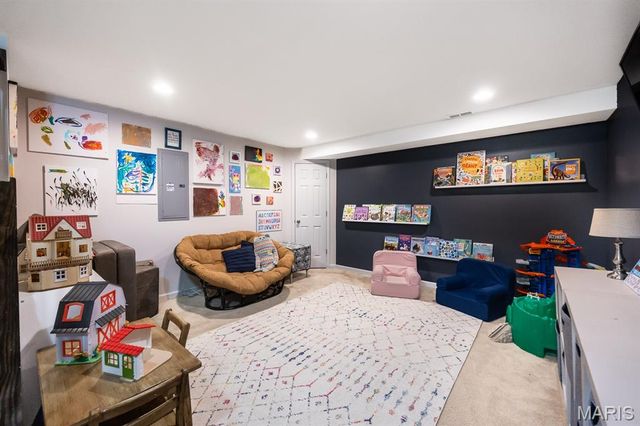 2725 Cedar Grove Drive, Belleville, IL 62221