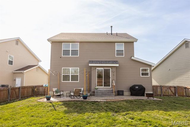 2725 Cedar Grove Drive, Belleville, IL 62221