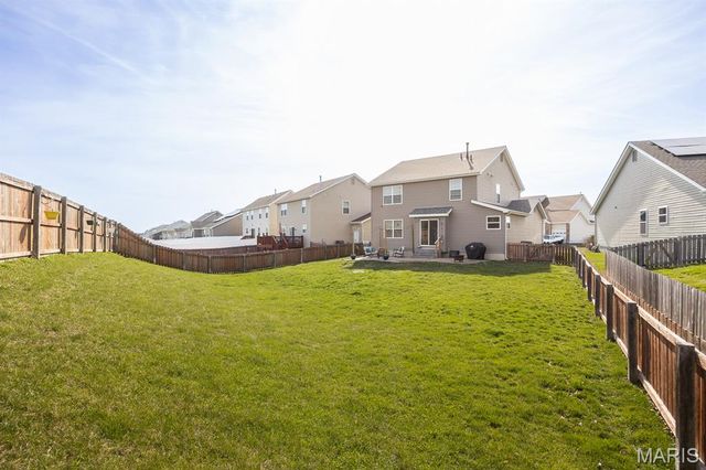 2725 Cedar Grove Drive, Belleville, IL 62221