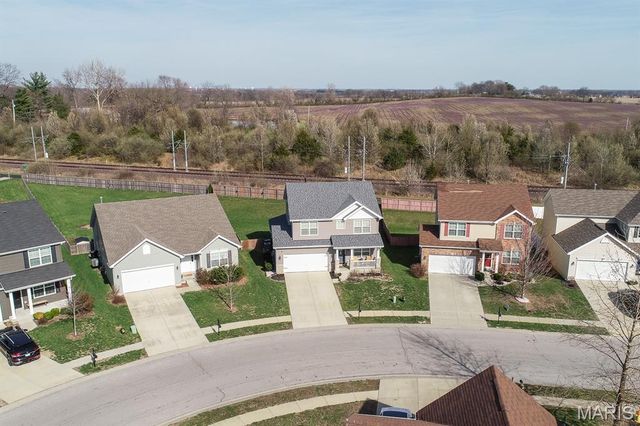 2725 Cedar Grove Drive, Belleville, IL 62221