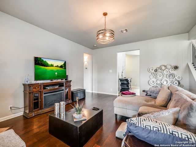 25427 Bunker Dr, San Antonio, TX 78260