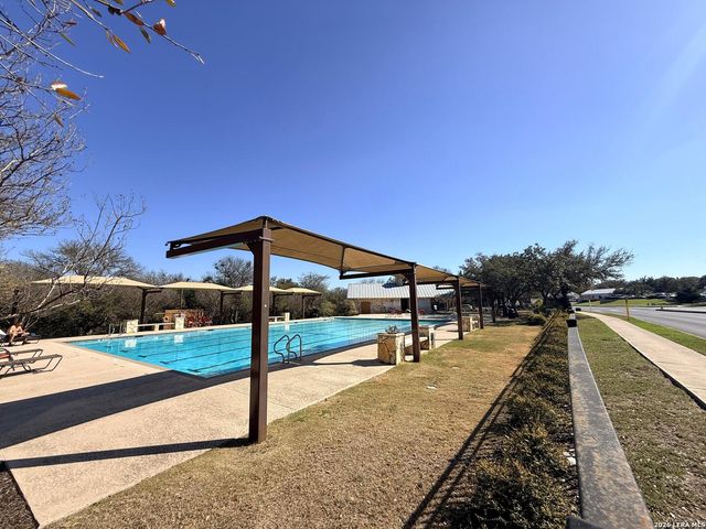 25427 Bunker Dr, San Antonio, TX 78260
