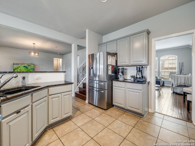 25427 Bunker Dr, San Antonio, TX 78260