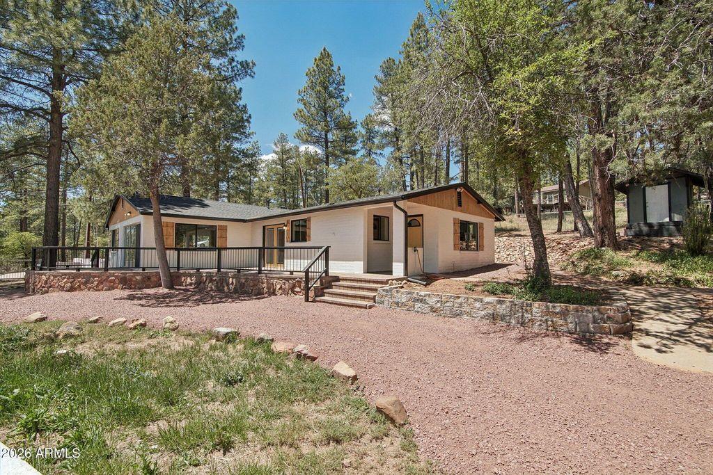 Image 1 of property listing at 8324 W FOSSIL CREEK Road, Pine, AZ 85544