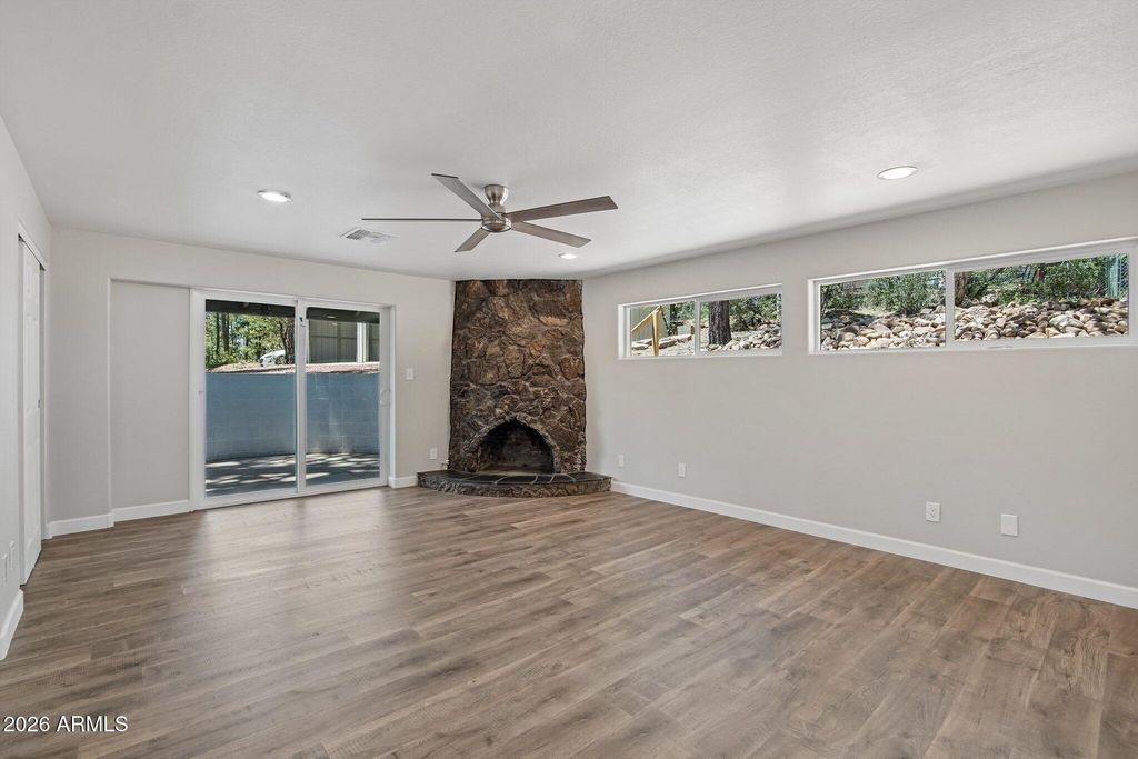 Image 16 of property listing at 8324 W FOSSIL CREEK Road, Pine, AZ 85544