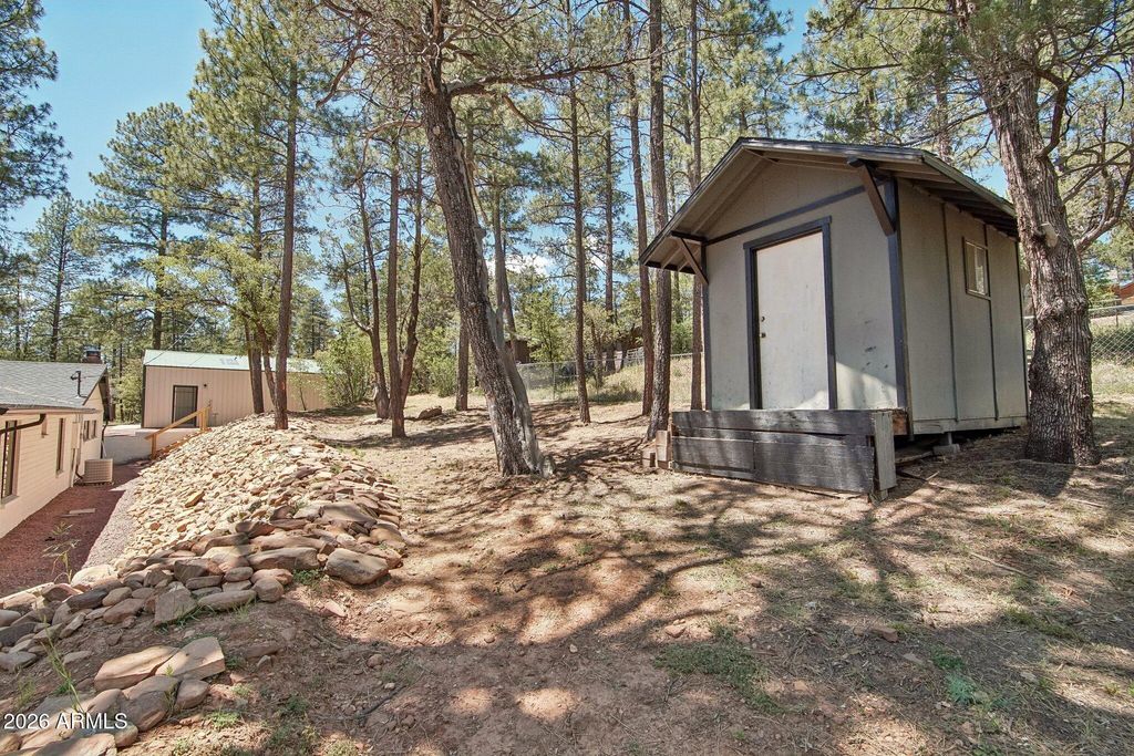 Image 29 of property listing at 8324 W FOSSIL CREEK Road, Pine, AZ 85544
