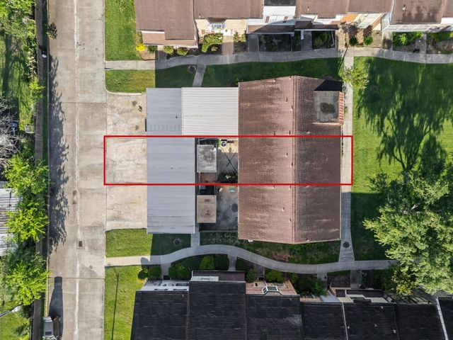 1076 Willow Oaks Circle, Pasadena, TX 77506