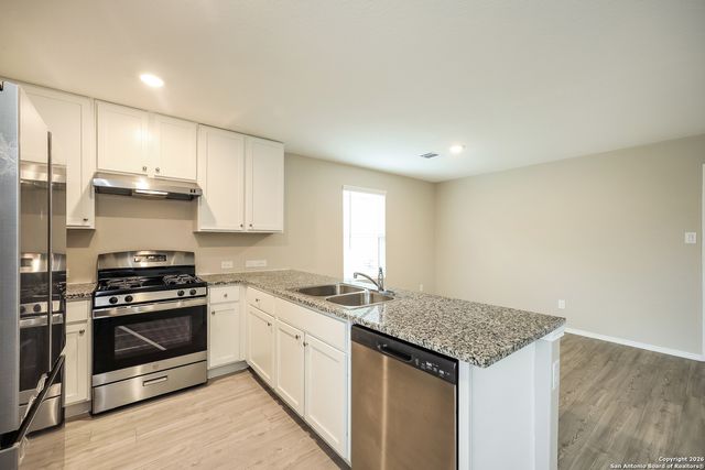 10615 Mcclintock Drive, Converse, TX 78109