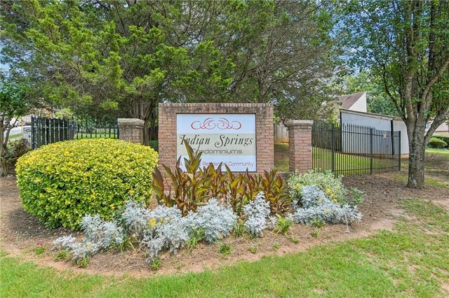 2011 Oak Park Lane, Decatur, GA 30032