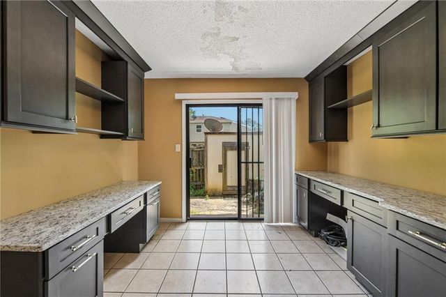 2011 Oak Park Lane, Decatur, GA 30032