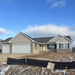 1245 Glacier Drive, Byron, IL 61010