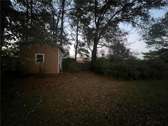 1112 Reynolds Court, Morrow, GA 30260