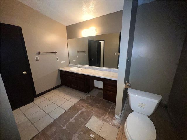 1112 Reynolds Court, Morrow, GA 30260