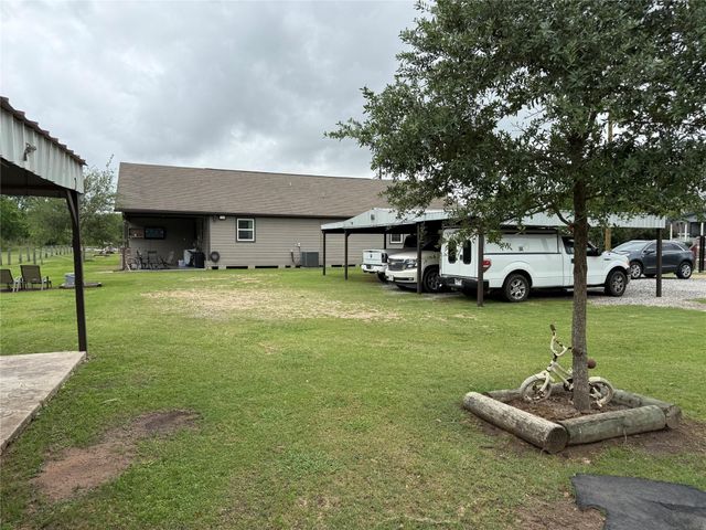 13125 1st Street, Kendleton, TX 77451