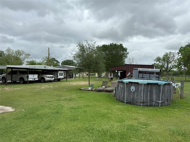 13125 1st Street, Kendleton, TX 77451