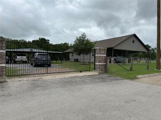 13125 1st Street, Kendleton, TX 77451