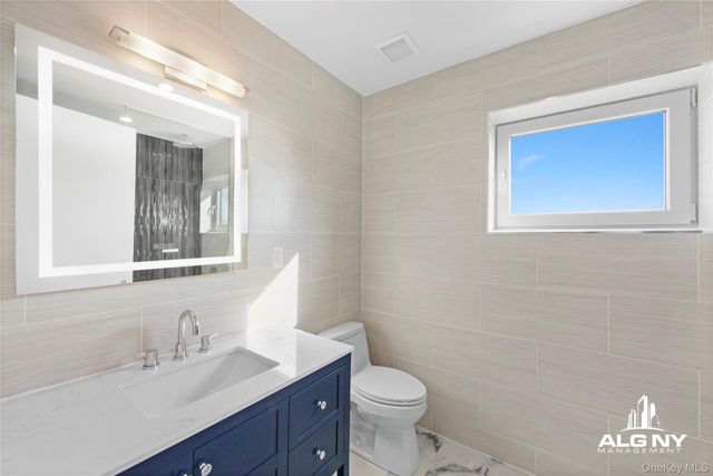183 Beach 101st Street 3B, Rockaway Park, NY 11694