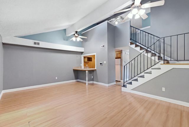 3333 Royal Wood Road, Lexington, KY 40515