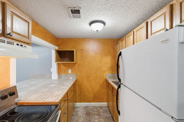 3333 Royal Wood Road, Lexington, KY 40515