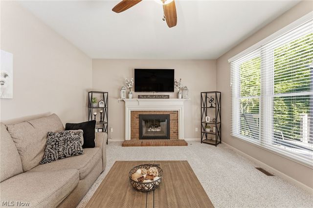 9187 Davis Way, Twinsburg, OH 44087