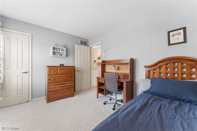 9187 Davis Way, Twinsburg, OH 44087