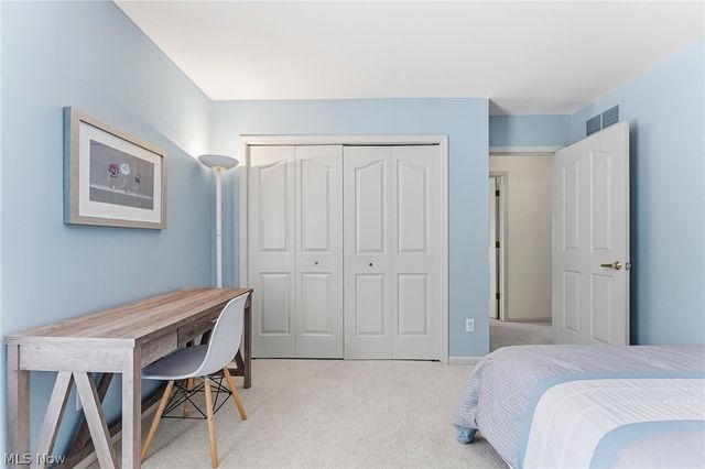 9187 Davis Way, Twinsburg, OH 44087