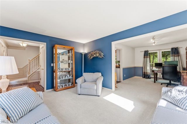 9187 Davis Way, Twinsburg, OH 44087