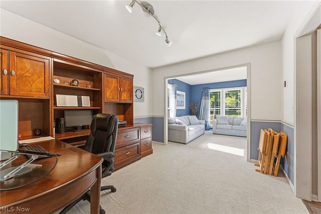 9187 Davis Way, Twinsburg, OH 44087