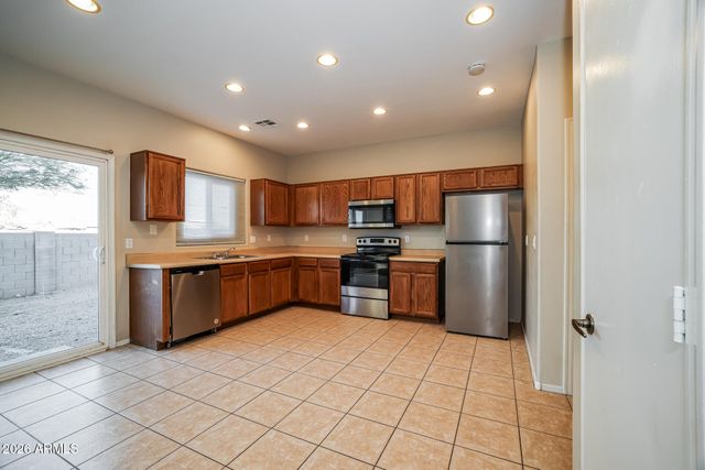 5015 S 6TH Way, Phoenix, AZ 85040