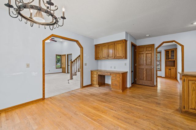 5705 Lois Lane, Shoreview, MN 55126