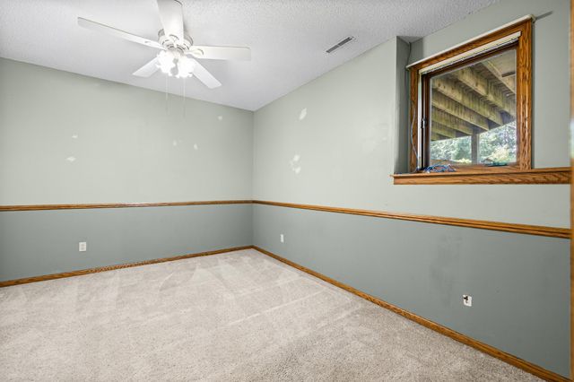 5705 Lois Lane, Shoreview, MN 55126
