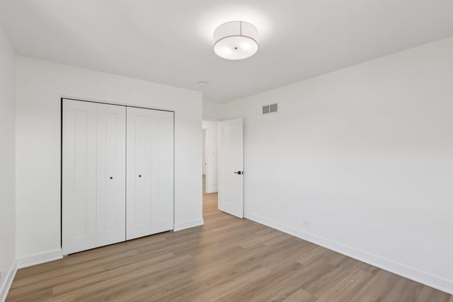 8135 W Rascher Avenue, Chicago, IL 60656