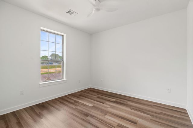 2112 Fm 3186 E1 E1, Onalaska, TX 77360