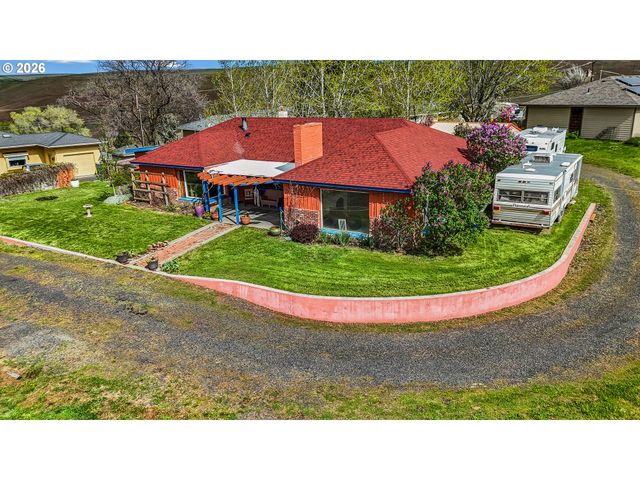 24 Ne MOUNT HEBRON Dr, Pendleton, OR 97801