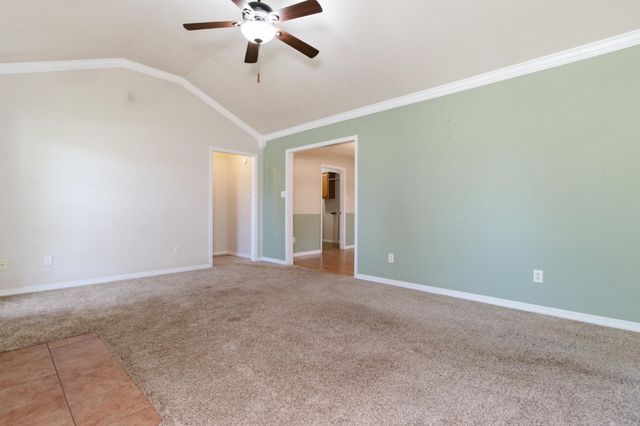 1926 Meadowbrook Drive, West Plains, MO 65775