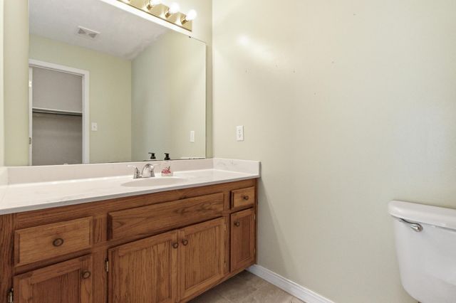 1926 Meadowbrook Drive, West Plains, MO 65775