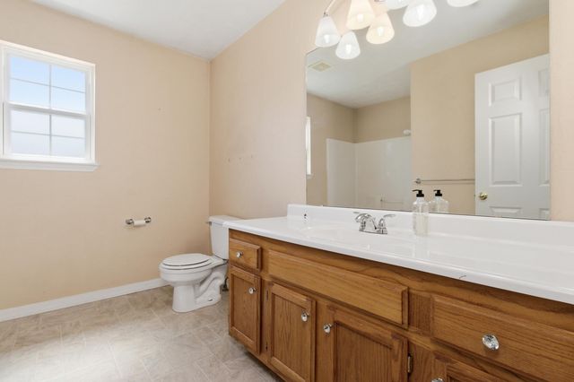 1926 Meadowbrook Drive, West Plains, MO 65775