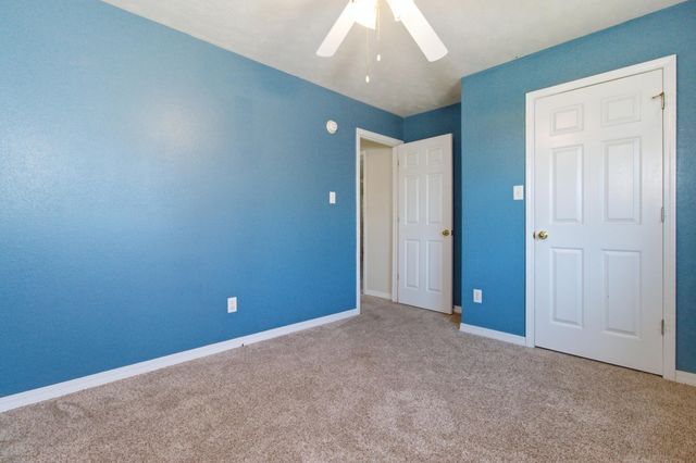 1926 Meadowbrook Drive, West Plains, MO 65775