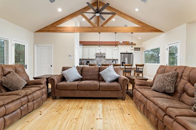 610 Private Road 5130, Woodville, TX 75979