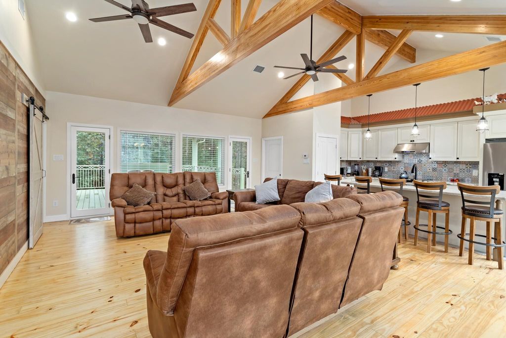 610 Private Road 5130, Woodville, TX 75979