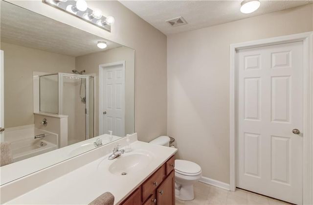 2230 Hawks Bluff Trail, Lawrenceville, GA 30044