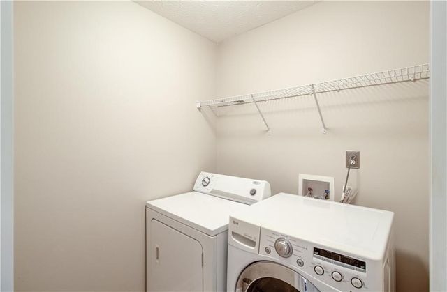 2230 Hawks Bluff Trail, Lawrenceville, GA 30044
