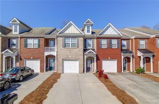 2230 Hawks Bluff Trail, Lawrenceville, GA 30044