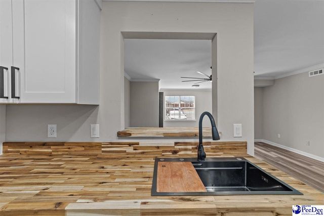 531 3rd Loop Rd APT A, Florence, SC 29505