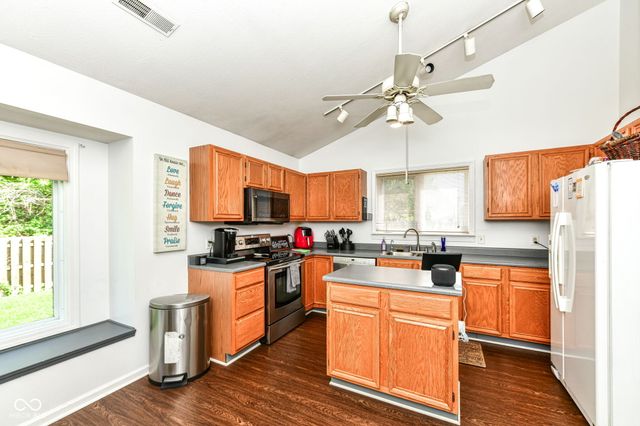 5479 Deer Creek Avenue, Indianapolis, IN 46254