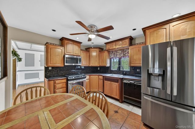 155 Pine Tree Road, Monroe, NY 10950