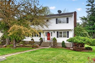 155 Pine Tree Road, Monroe, NY 10950