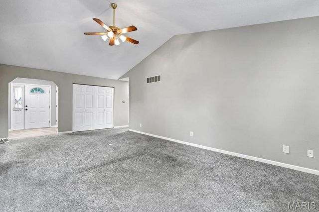 528 Andra Drive, Maryville, IL 62062