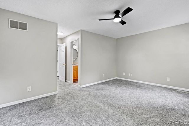 528 Andra Drive, Maryville, IL 62062