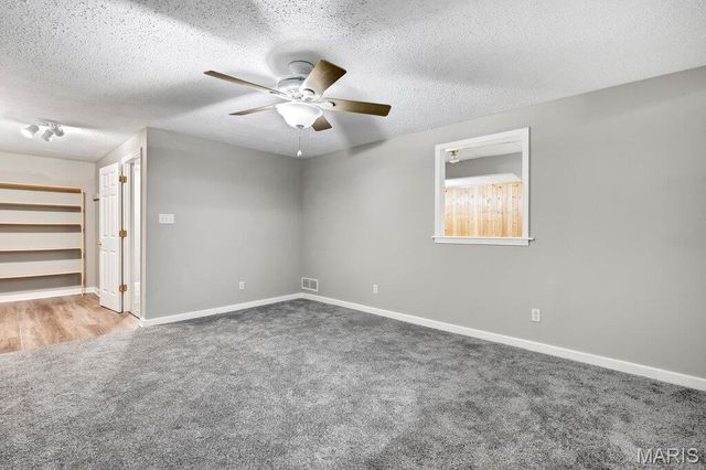 528 Andra Drive, Maryville, IL 62062